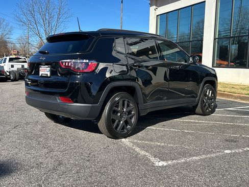 New 2026 Jeep Compass Latitude image 4