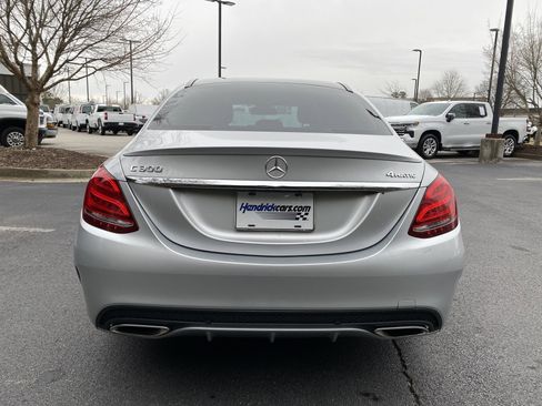 Used 2018 Mercedes-Benz C 300 4MATIC Sedan image 8