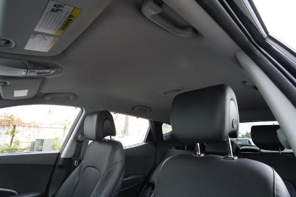 Used 2018 Hyundai Santa Fe Sport 2.0T w/ Cargo Package AWD/4WD image 23