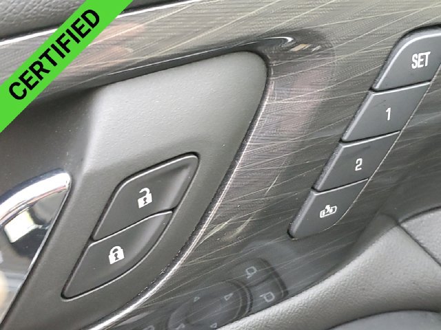 Certified 2023 Chevrolet Traverse High Country AWD/4WD image 26
