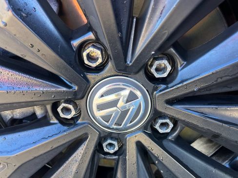 Used 2019 Volkswagen Jetta SE FWD image 28