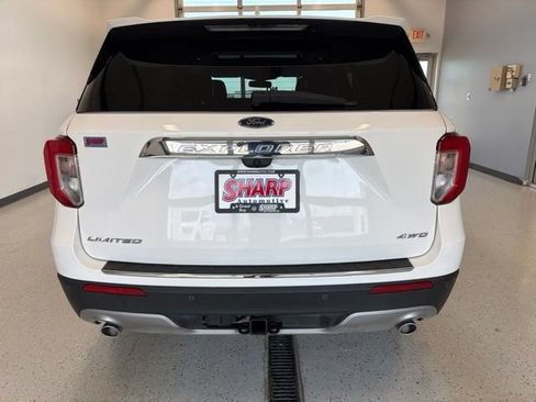 Used 2022 Ford Explorer Limited w/ Class IV Trailer Tow Package AWD/4WD image 8