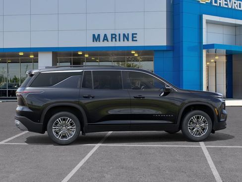 New 2026 Chevrolet Traverse LT w/ Driver Confidence Package FWD image 5