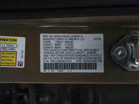 Used 2025 Honda Civic Sport image 42