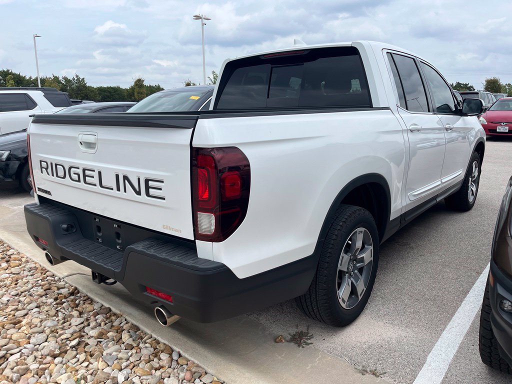 Used 2025 Honda Ridgeline RTL image 3