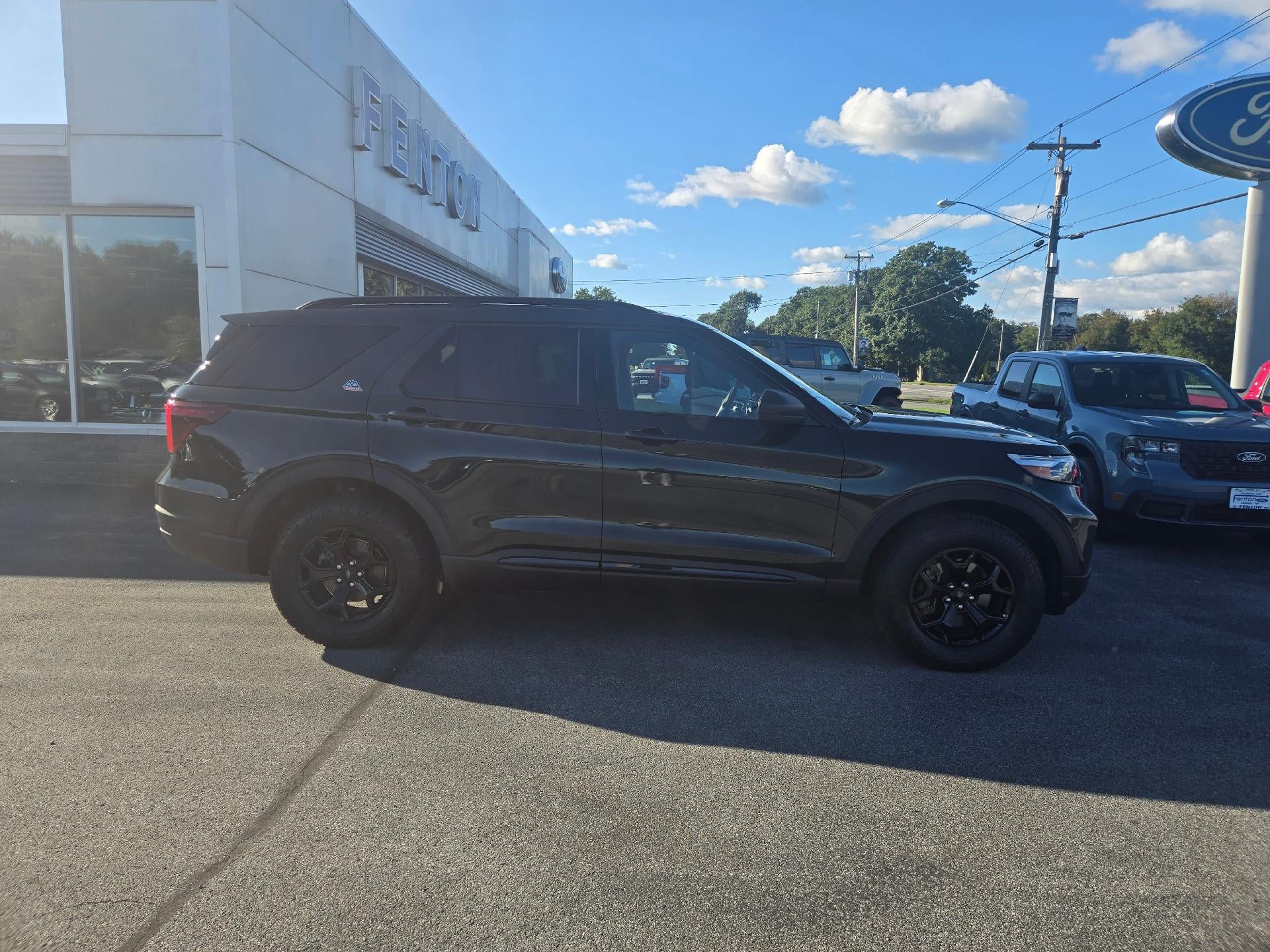 Used 2023 Ford Explorer Timberline AWD/4WD image 3