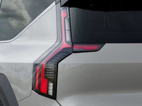 New 2026 Kia EV9 Wind AWD/4WD image 11