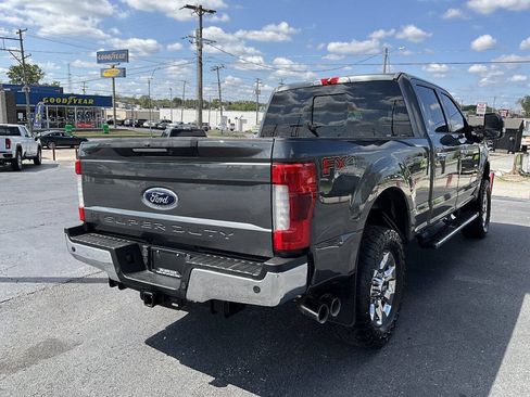 Used 2019 Ford F250 Lariat w/ Lariat Ultimate Package AWD/4WD image 5