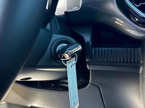 New 2025 Ford Ranger XLT w/ Equipment Group 301A High image 19