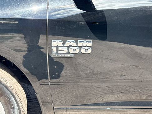 Used 2022 RAM 1500 Tradesman w/ Tradesman SXT Package RWD image 9