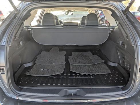 Certified 2025 Subaru Outback Limited image 6