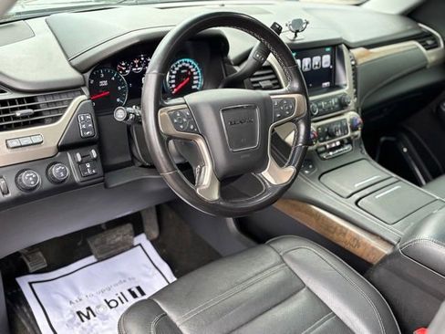 Used 2018 GMC Yukon Denali w/ Denali Ultimate Package image 10