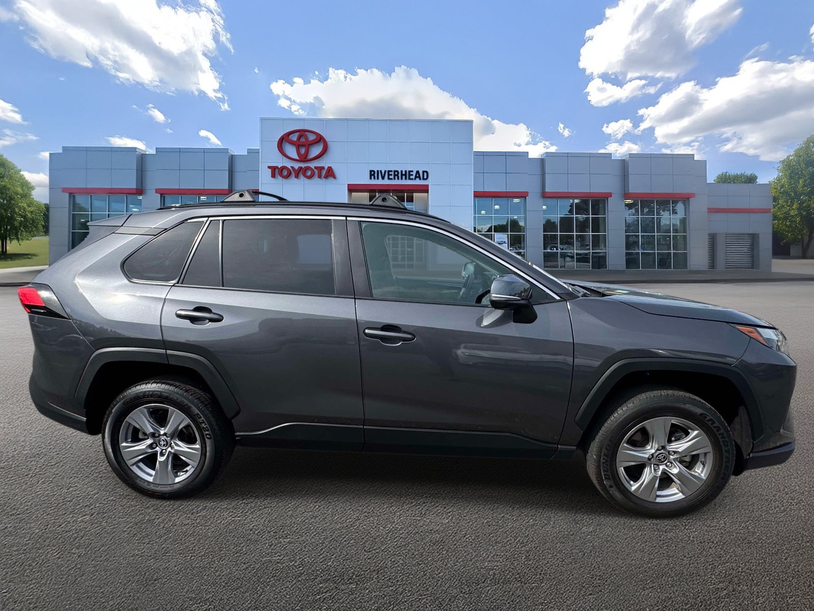 Certified 2023 Toyota RAV4 XLE w/ Convenience Package FWD image 6