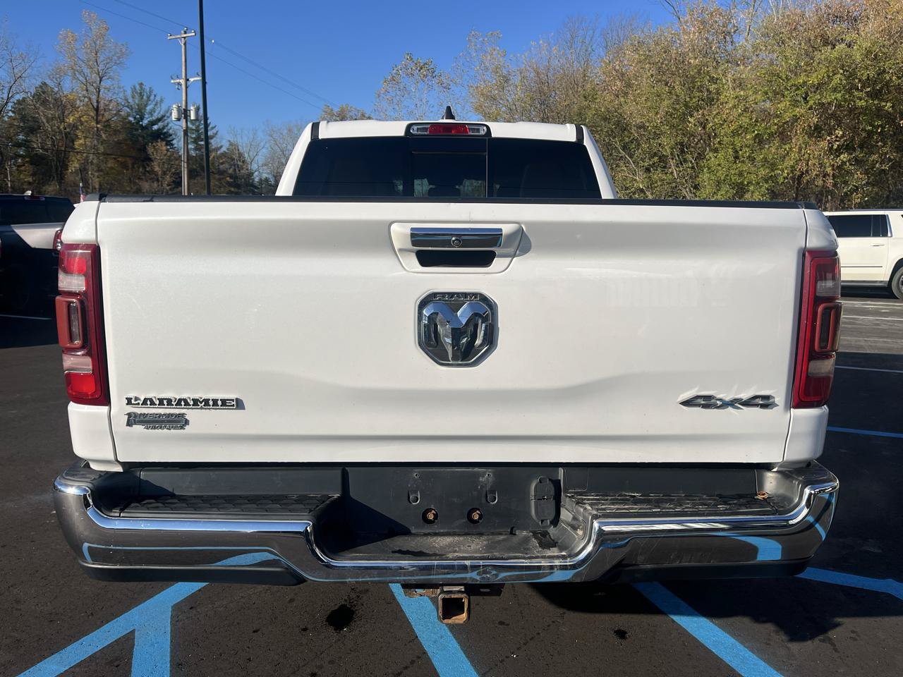Used 2019 RAM 1500 Laramie AWD/4WD image 6