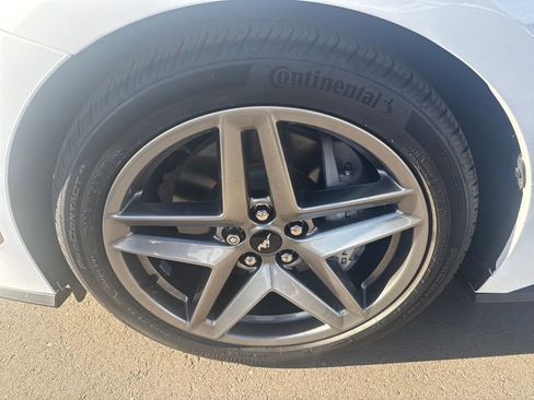 Used 2024 Ford Mustang GT Premium image 28