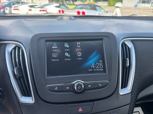 Used 2017 Chevrolet Malibu LS FWD image 19