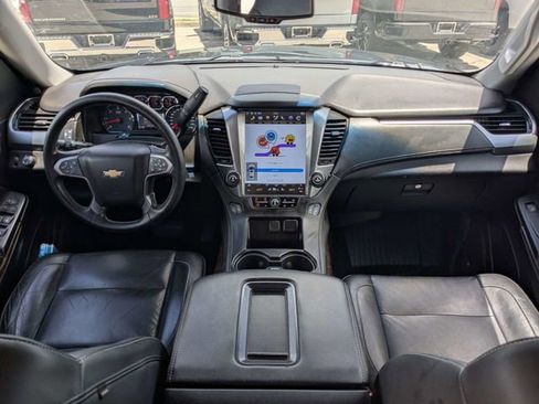 Used 2019 Chevrolet Tahoe LT RWD image 13