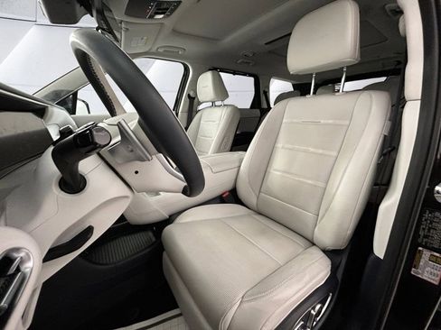 Used 2026 Hyundai Palisade Calligraphy AWD/4WD image 8