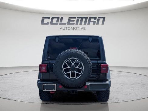 Used 2024 Jeep Wrangler Unlimited Rubicon AWD/4WD image 5