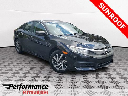 Used 2018 Honda Civic EX image 1