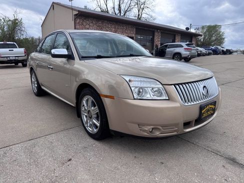 Used 2008 Mercury Sable Premier image 3