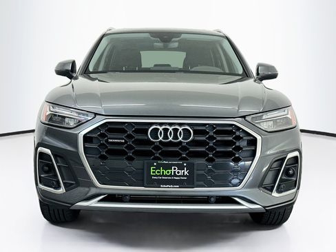 Used 2023 Audi Q5 2.0T Premium w/ Convenience Package AWD/4WD image 2