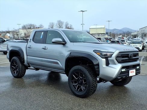 New 2026 Toyota Tacoma SR5 image 2