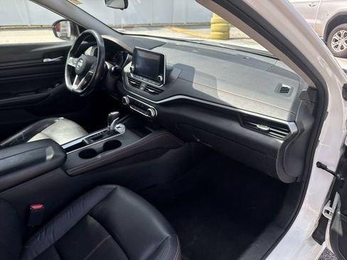 Used 2022 Nissan Altima 2.5 SR FWD image 26