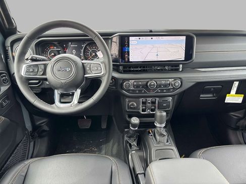 New 2026 Jeep Wrangler Unlimited Sahara AWD/4WD image 7