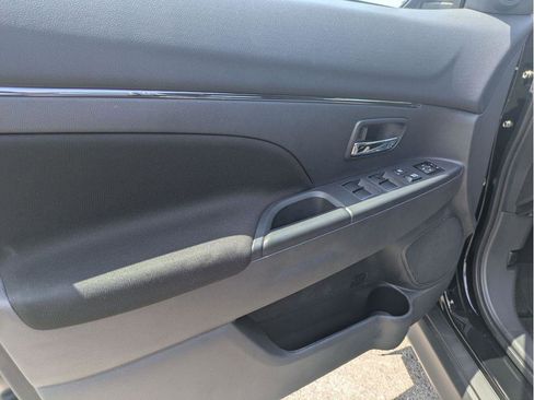 New 2025 Mitsubishi Outlander Sport AWD image 12