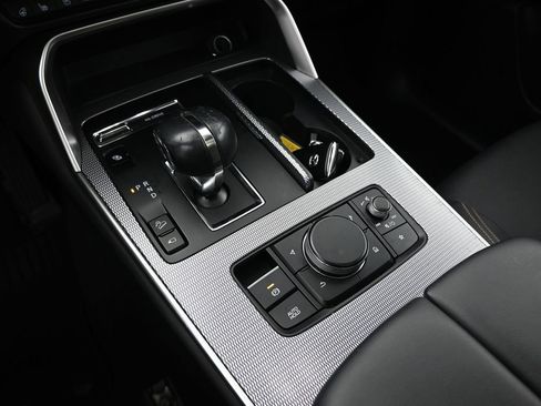 Used 2024 MAZDA CX-90 Plug-In Hybrid w/ Premium Plus image 18