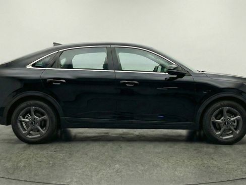 Used 2025 Kia K4 FWD image 11