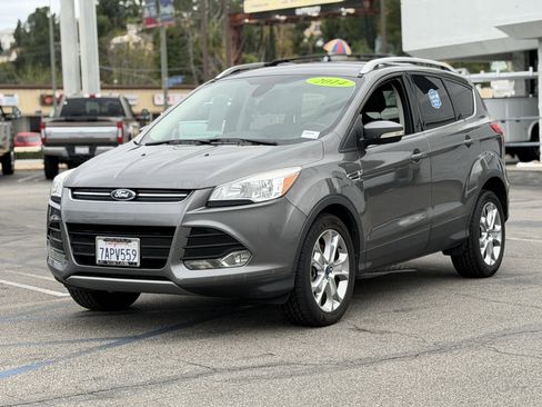 Used 2014 Ford Escape Titanium image 3