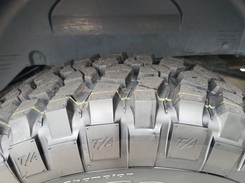 Certified 2018 Jeep Wrangler Unlimited Rubicon AWD/4WD image 10
