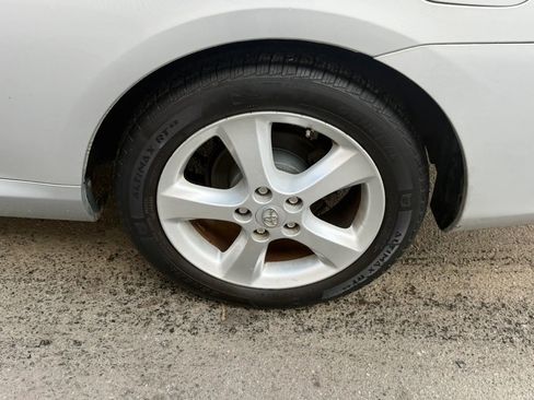 Used 2007 Toyota Solara SLE image 9