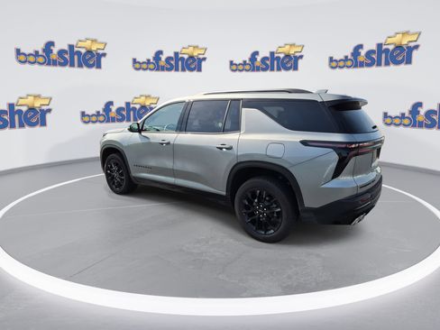 Certified 2026 Chevrolet Traverse LT w/ Midnight/Sport Edition AWD/4WD image 6