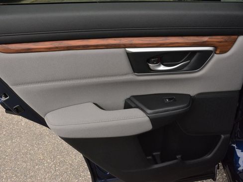 Used 2022 Honda CR-V EX image 16