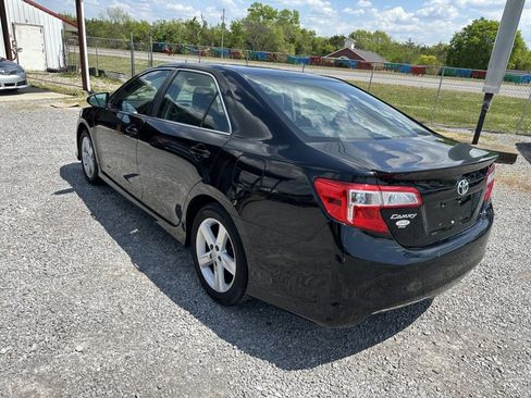Used 2014 Toyota Camry SE image 7