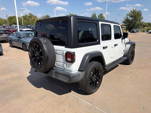 Used 2022 Jeep Wrangler Unlimited Sport AWD/4WD image 5
