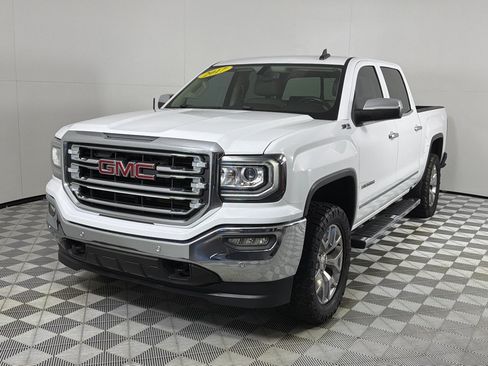 Used 2017 GMC Sierra 1500 SLT w/ SLT Premium Package AWD/4WD image 9