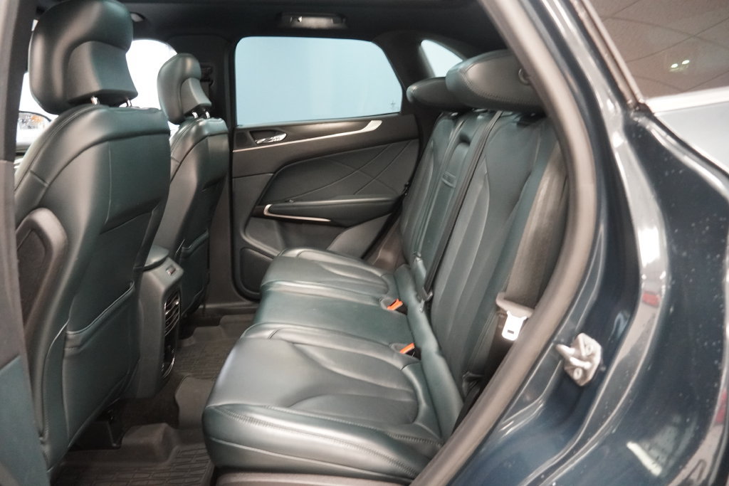 Used 2019 Lincoln MKC Reserve w/ MKC Climate Package AWD/4WD image 28
