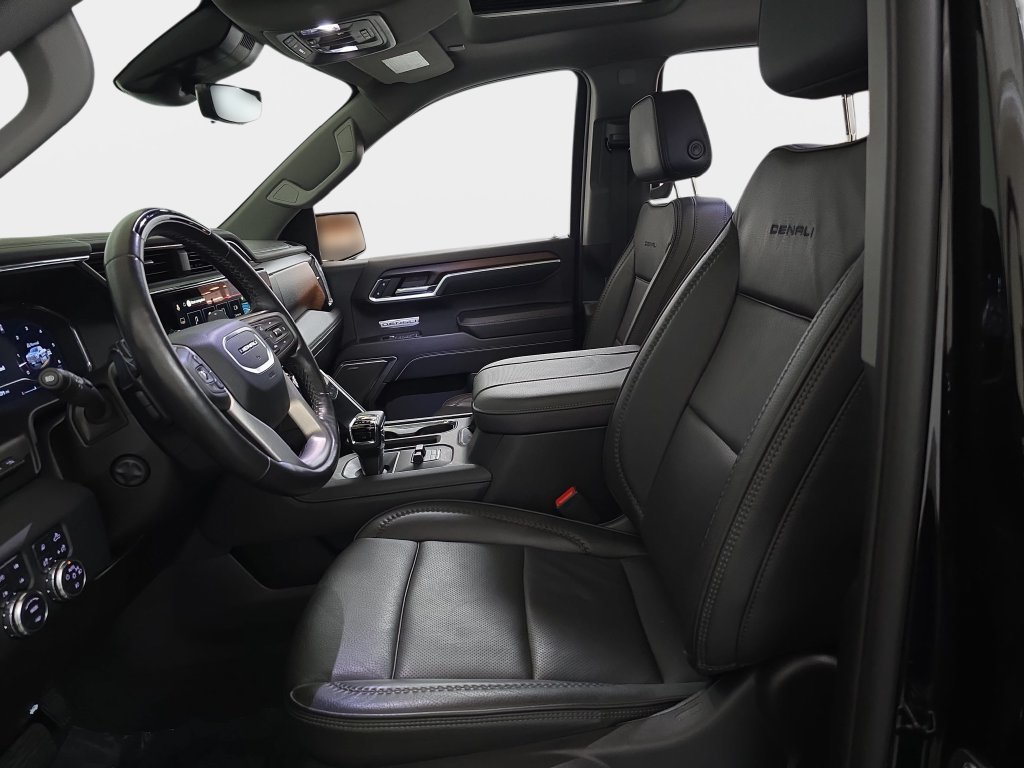 Used 2024 GMC Sierra 1500 Denali AWD/4WD image 17