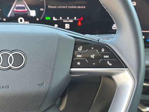 Certified 2025 Audi Q5 Premium w/ Premium Plus AWD/4WD image 24