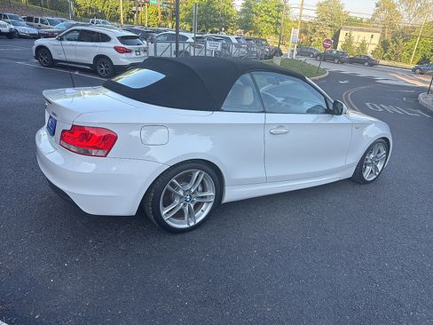 Used 2012 BMW 135i Convertible RWD image 38