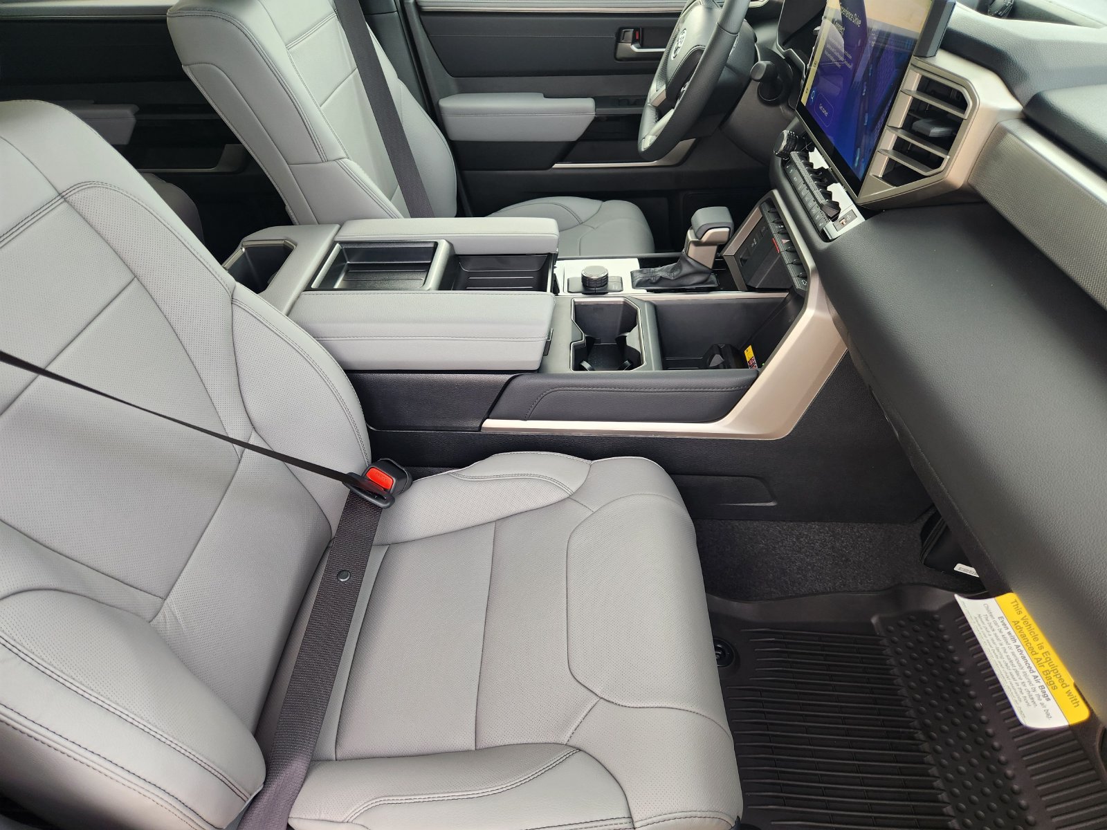 New 2026 Toyota Tundra Limited RWD image 13