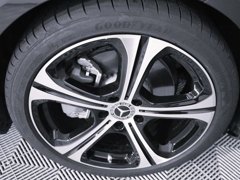 Used 2026 Mercedes-Benz C 300 4MATIC Sedan image 7