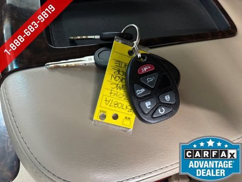 Used 2014 GMC Yukon Denali AWD/4WD image 27