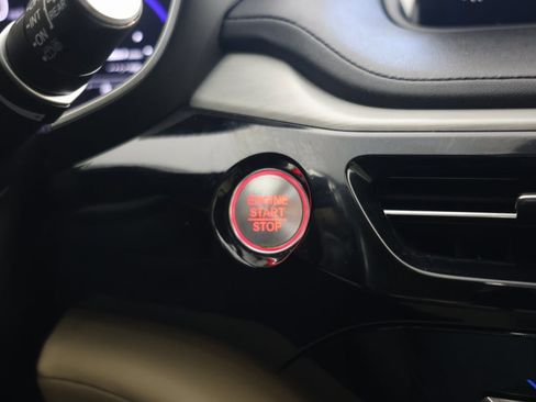 Used 2022 Acura MDX SH-AWD w/ Technology Package image 20