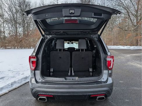 Used 2017 Ford Explorer Sport w/ Equipment Group 401A image 7