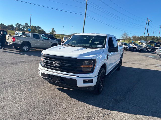 Used 2025 Ford F150 XLT w/ Equipment Group 301A Standard AWD/4WD image 7
